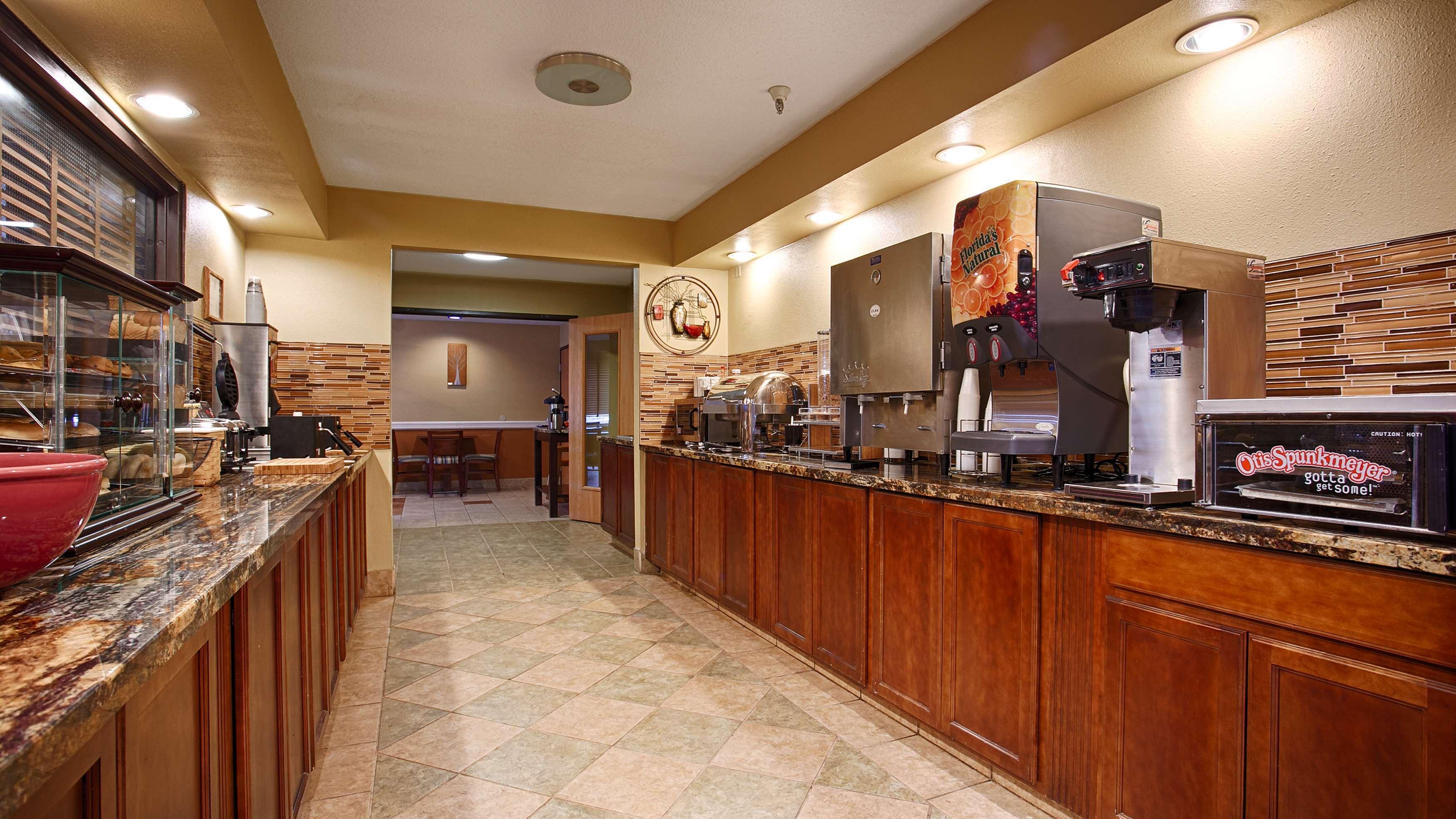 Best Western Alexandria Inn Exterior foto